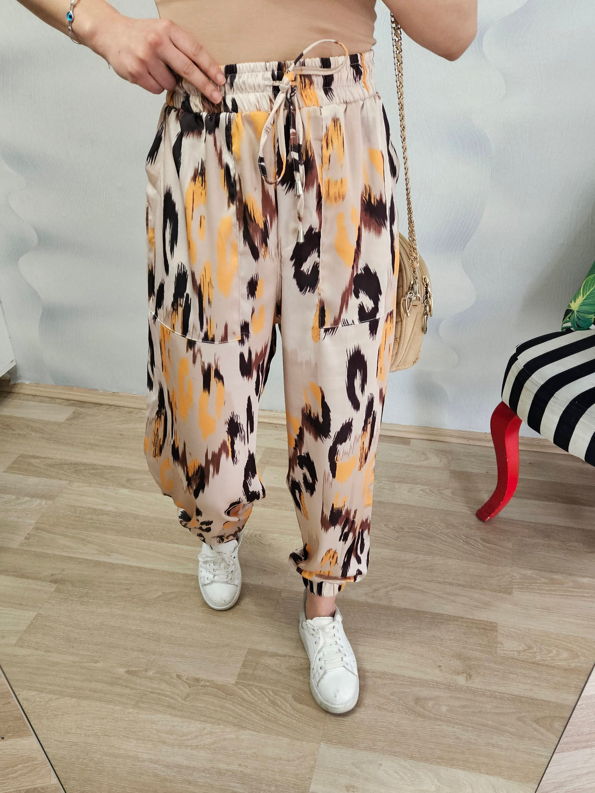 Bel ve Paça Lastikli Saten Şalvar Pantolon