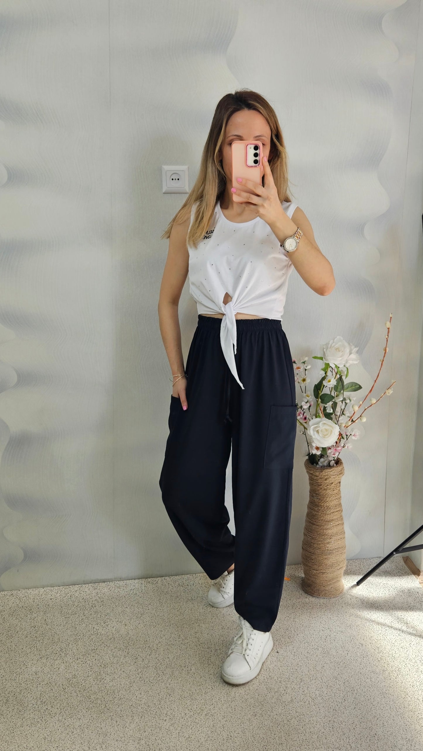 Önü Bağlamalı Üzeri Taşlı Pamuk Kumaş Beyaz Crop