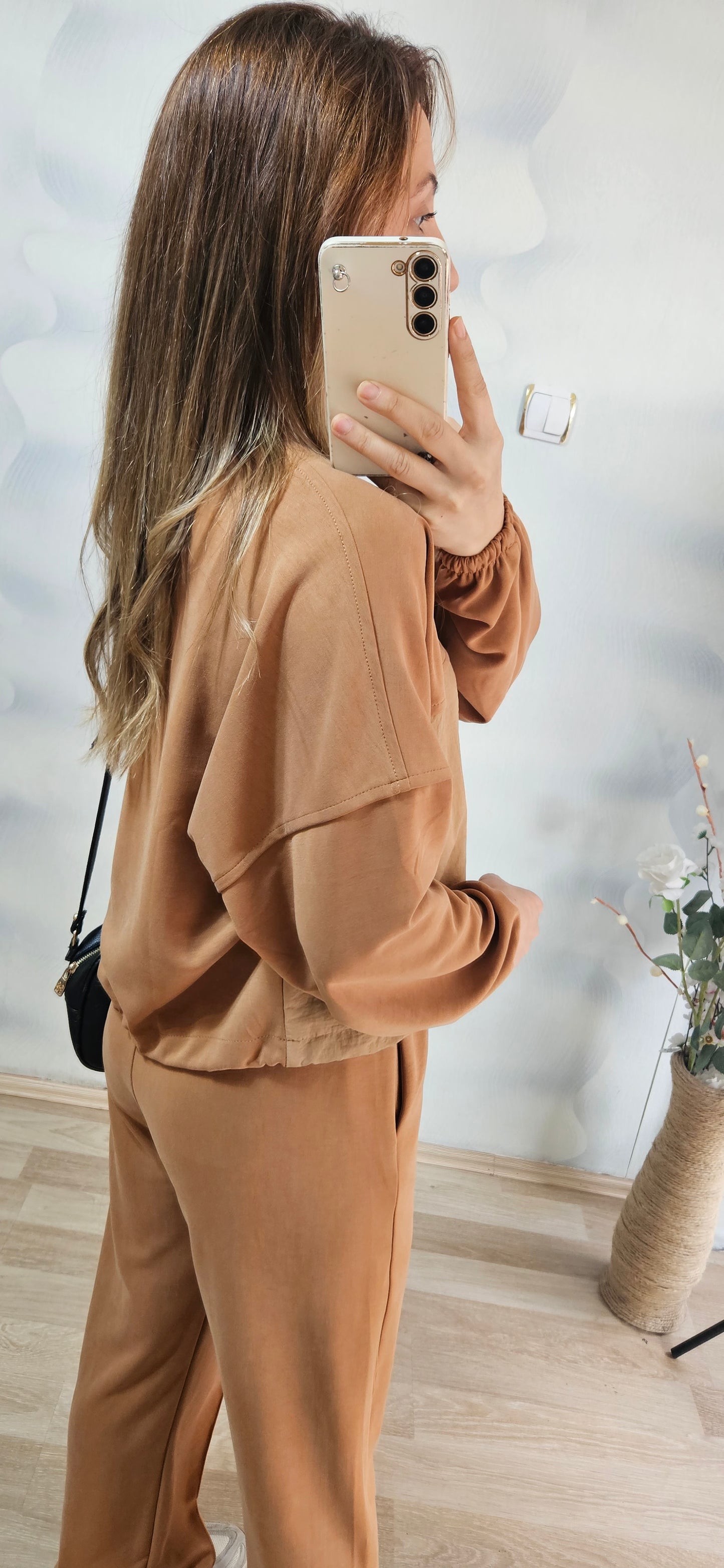 Sweati Paraşut Kumaş Detaylı Taba Modal Eşofman Takımı